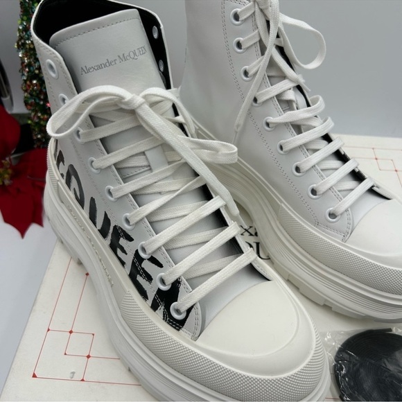 Men’s Alexander McQueen leather sneaker boots size 42 made in Italy main image 7
